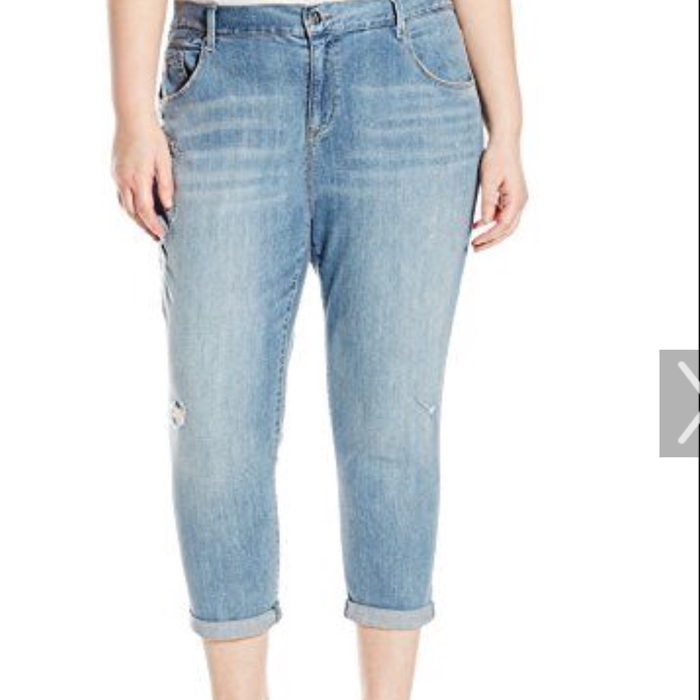 Jessica Simpson Monroe boyfriend capris